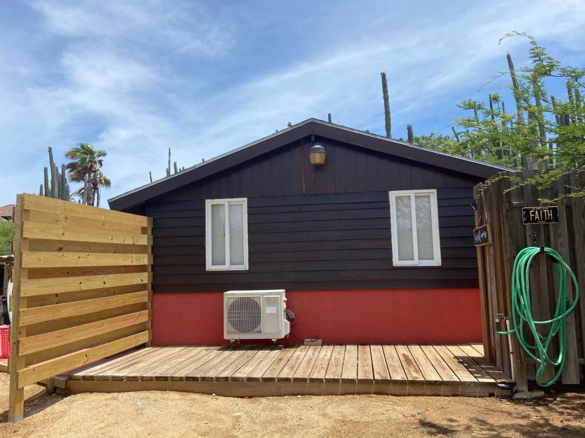 Cozy Studio With Private Spa Oranjestad Exterior foto