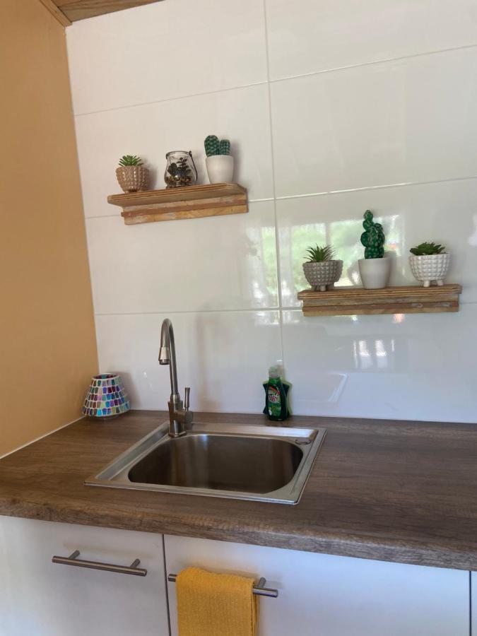 Cozy Studio With Private Spa Oranjestad Exterior foto
